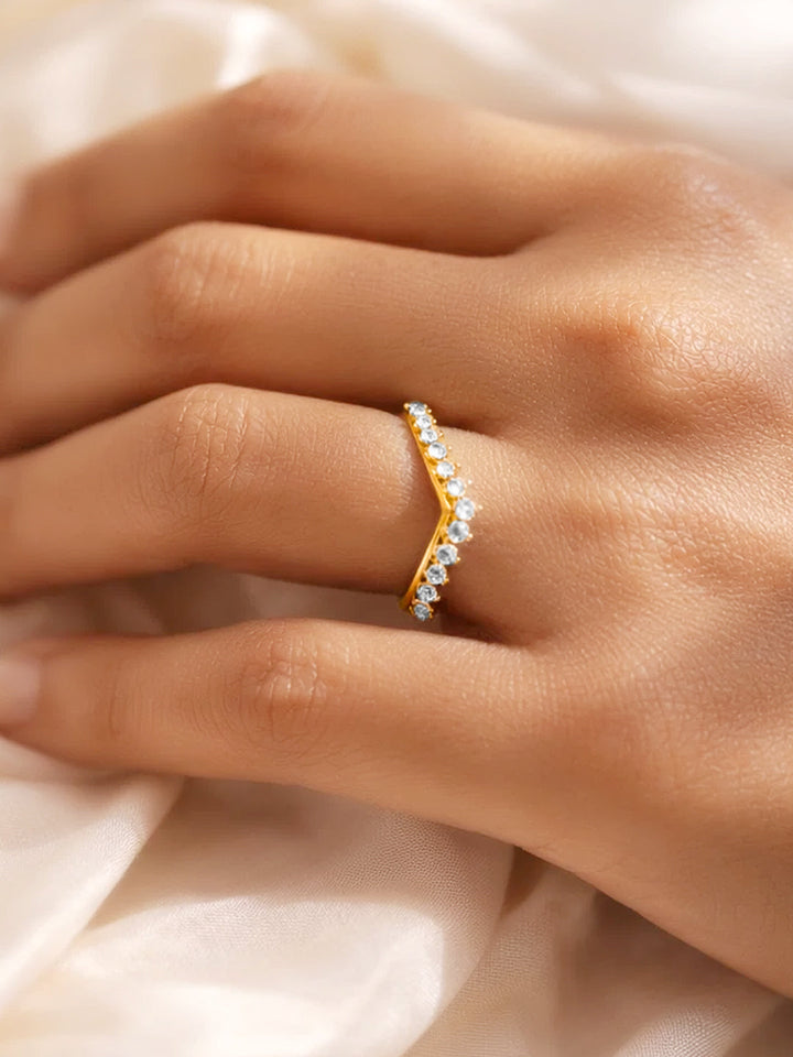 925 Fine Silver Glittering Crown Ring