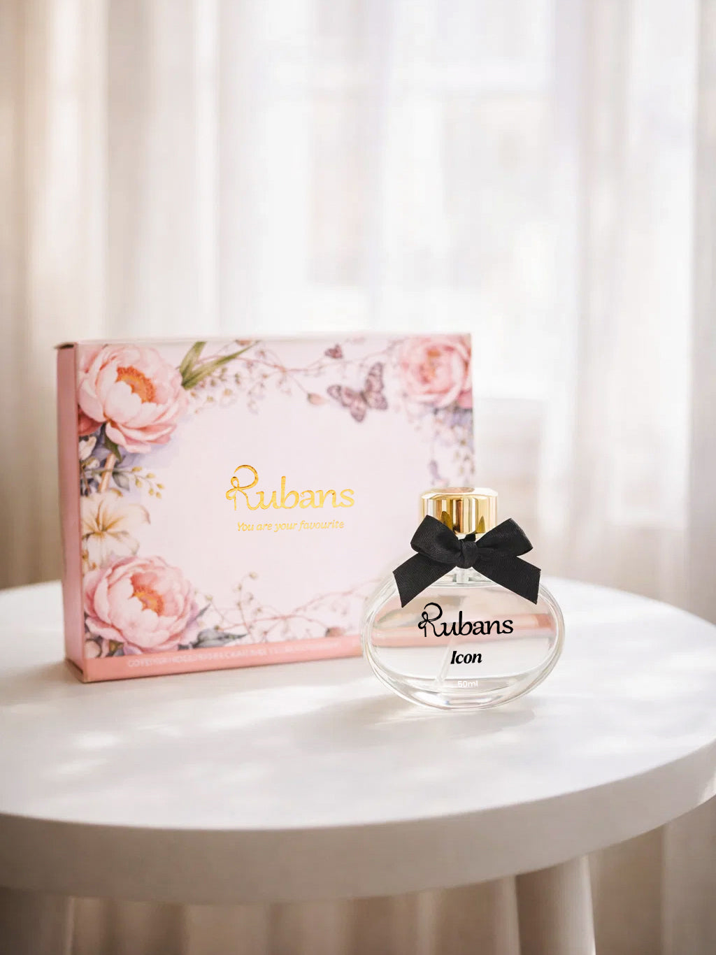 Glittering Hearts Pendant Set & Perfume Gift Box