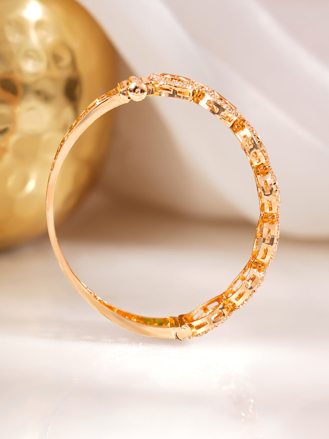 Gold-Plated White Kundan & Crystal Bracelet