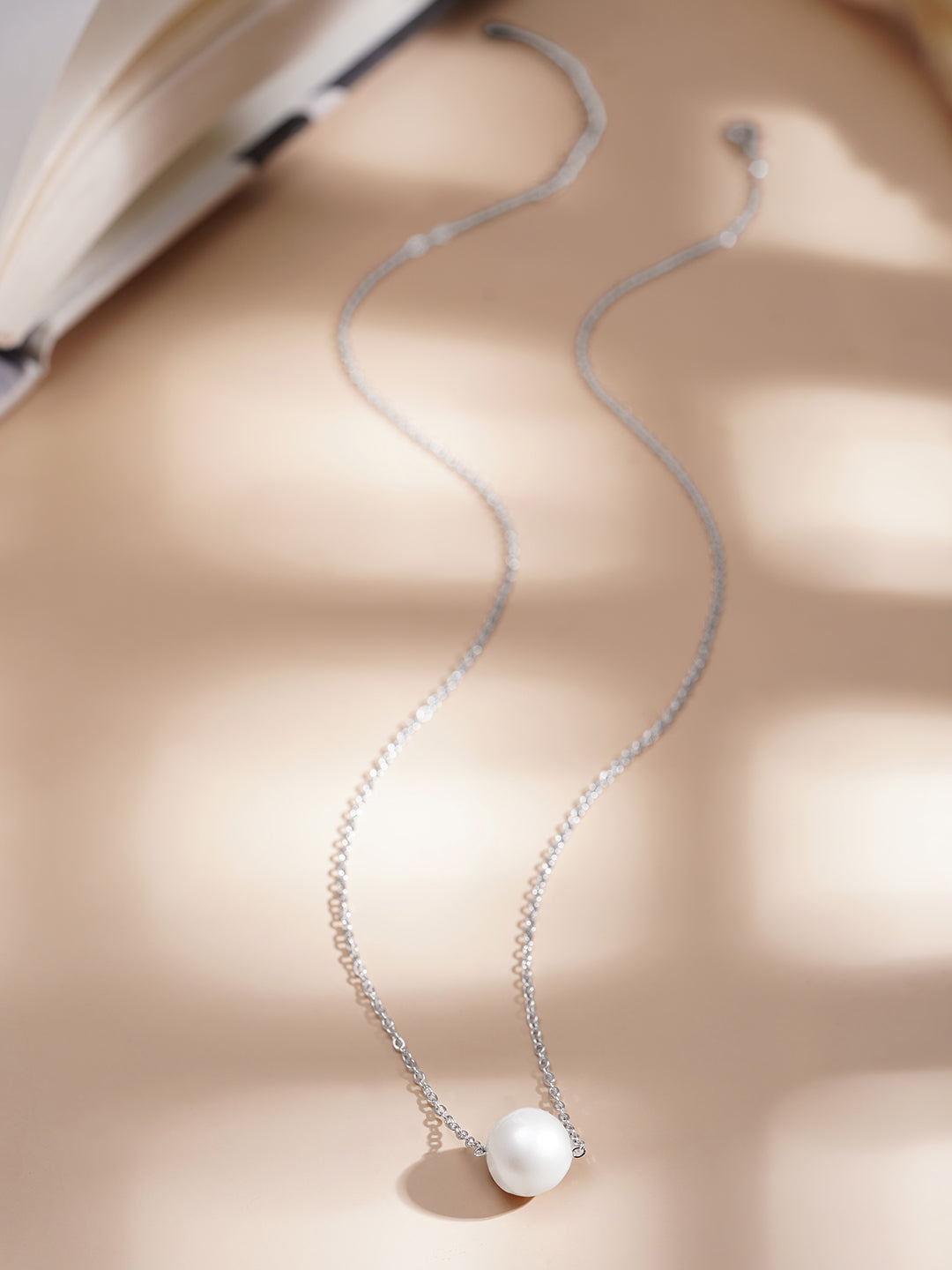 925 Fine Silver Pearl Glow Pendent Necklace