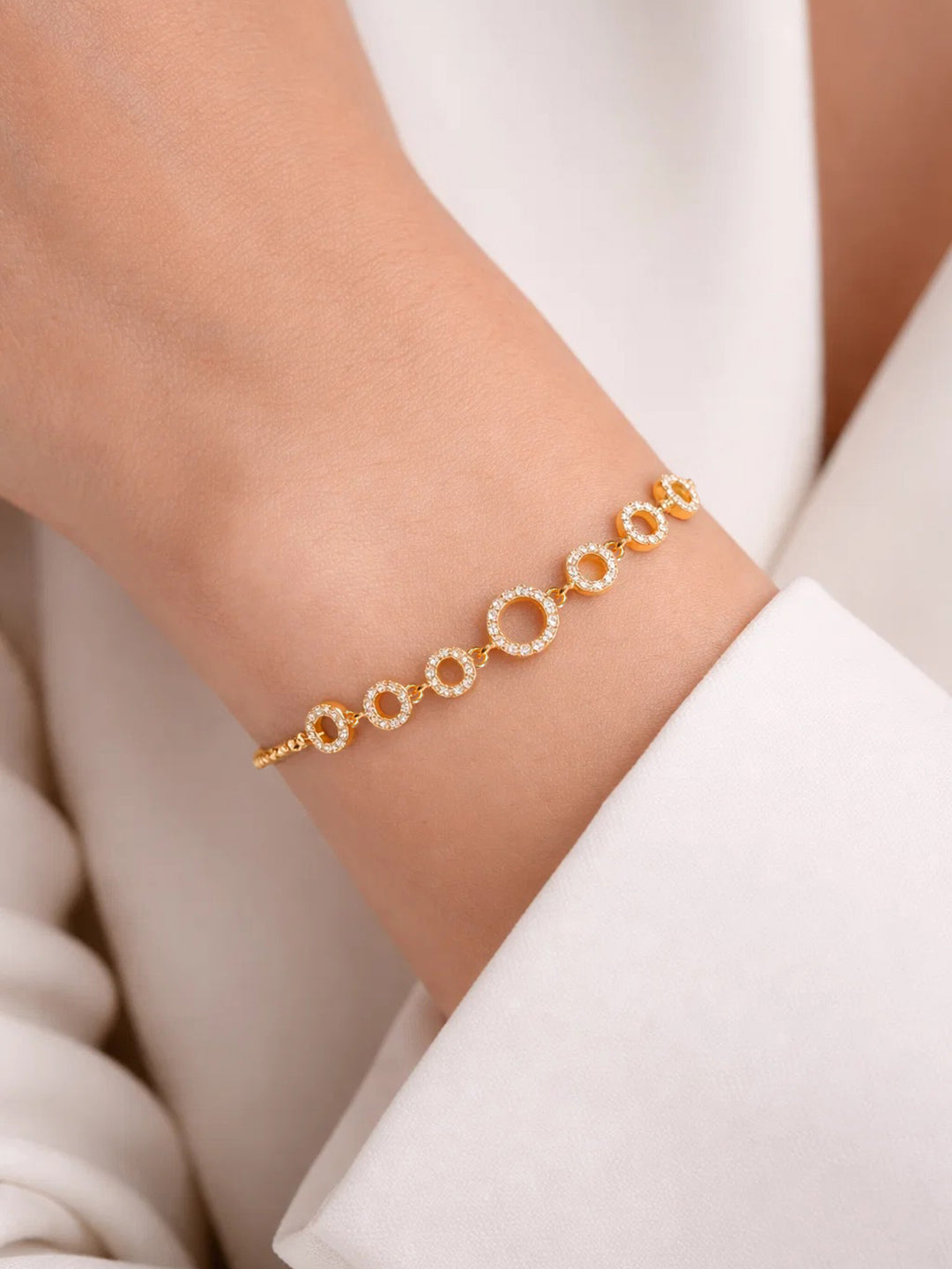 925 Fine Silver Sparkling Zirconia Adjustable Bracelet