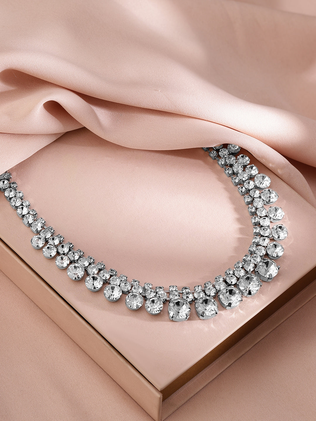 Earthen Crystal Studded Necklace