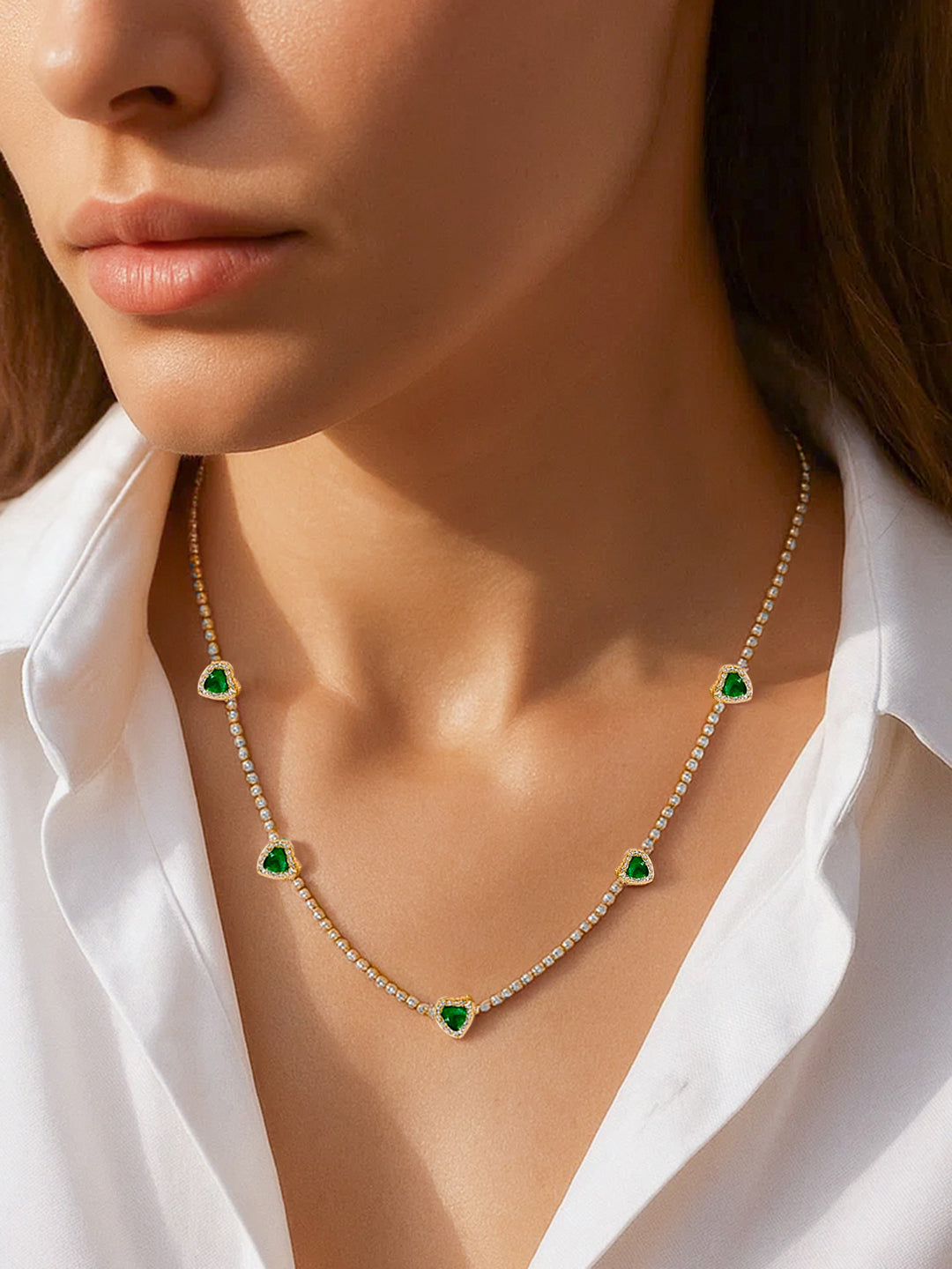 Green Heart Studded White Necklace