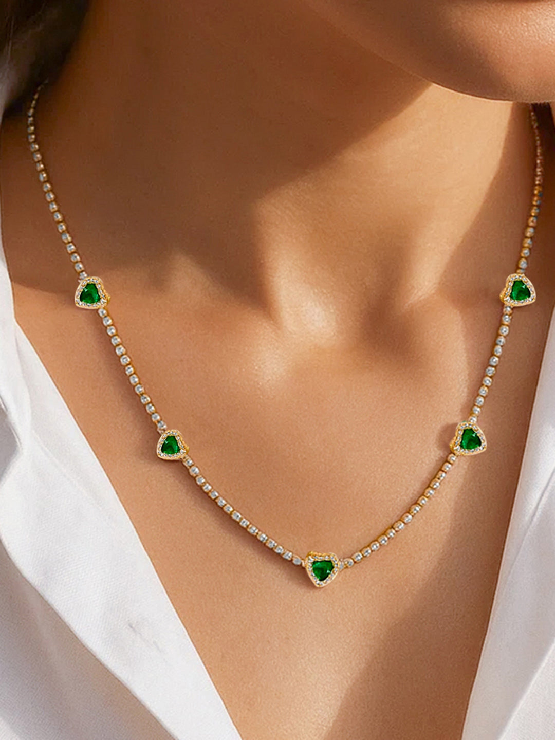 Green Heart Studded White Necklace