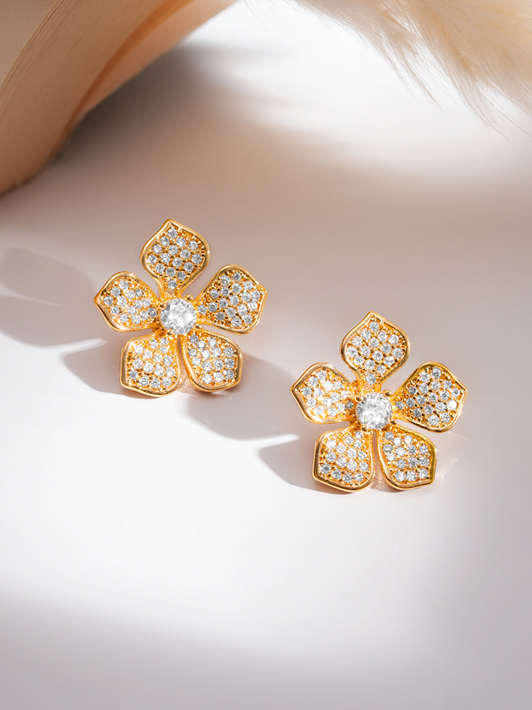 American Diamond Zirconia Floral Pendant Set