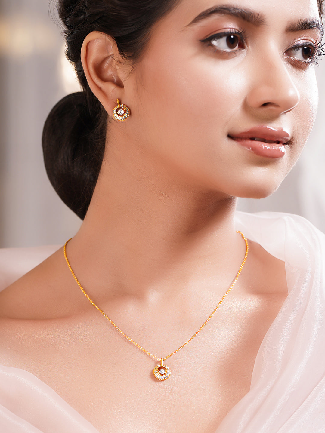 Rubans 18K Gold Plated Brass Gold Crystal AD Studded Pendant Necklace Set