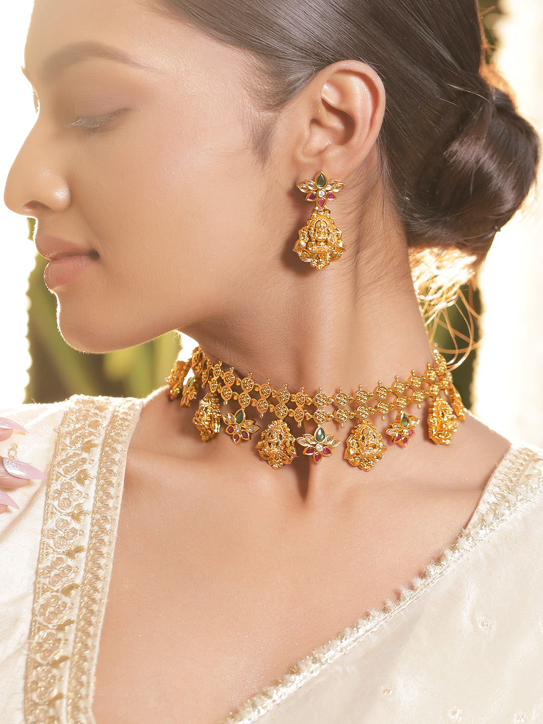 Golden Studded Floral Temple Necklace Set