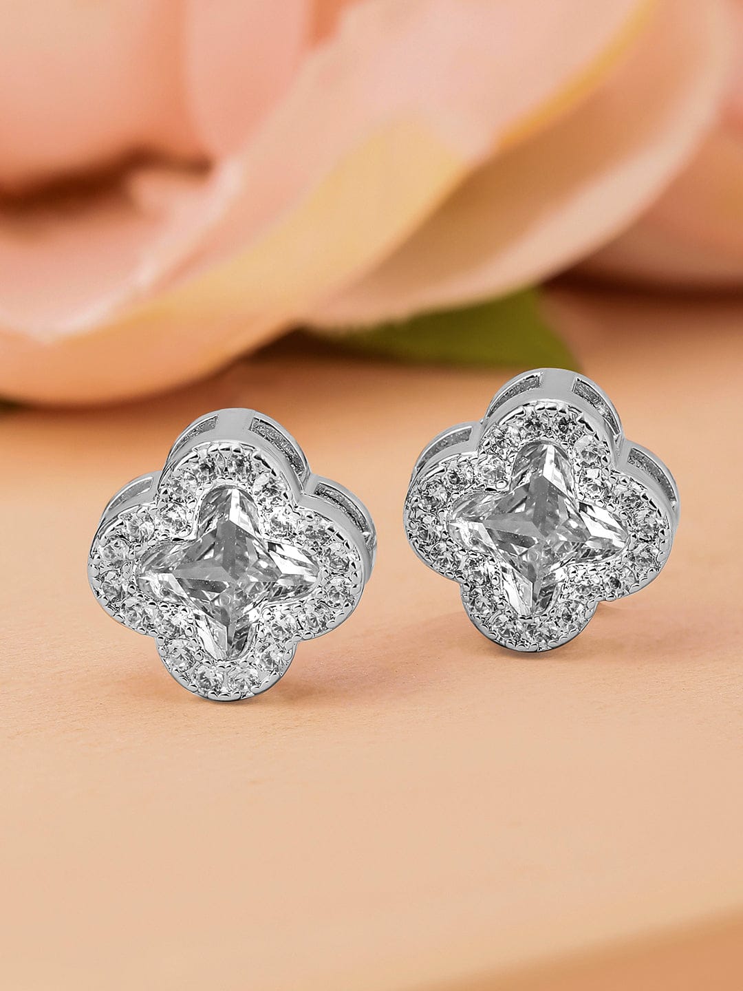 Clover Tales in Silver Light Studs