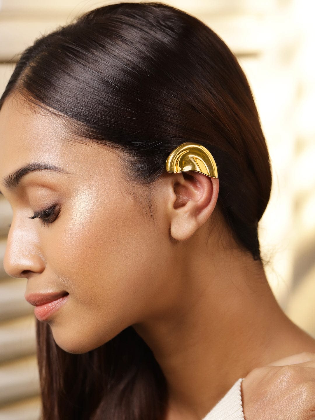 Sculptural Statement Luxe Design Ear Cuff