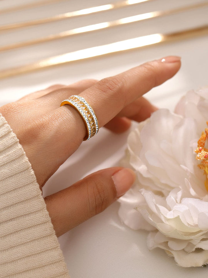Square American Diamond Zirconia Enamelled Band
