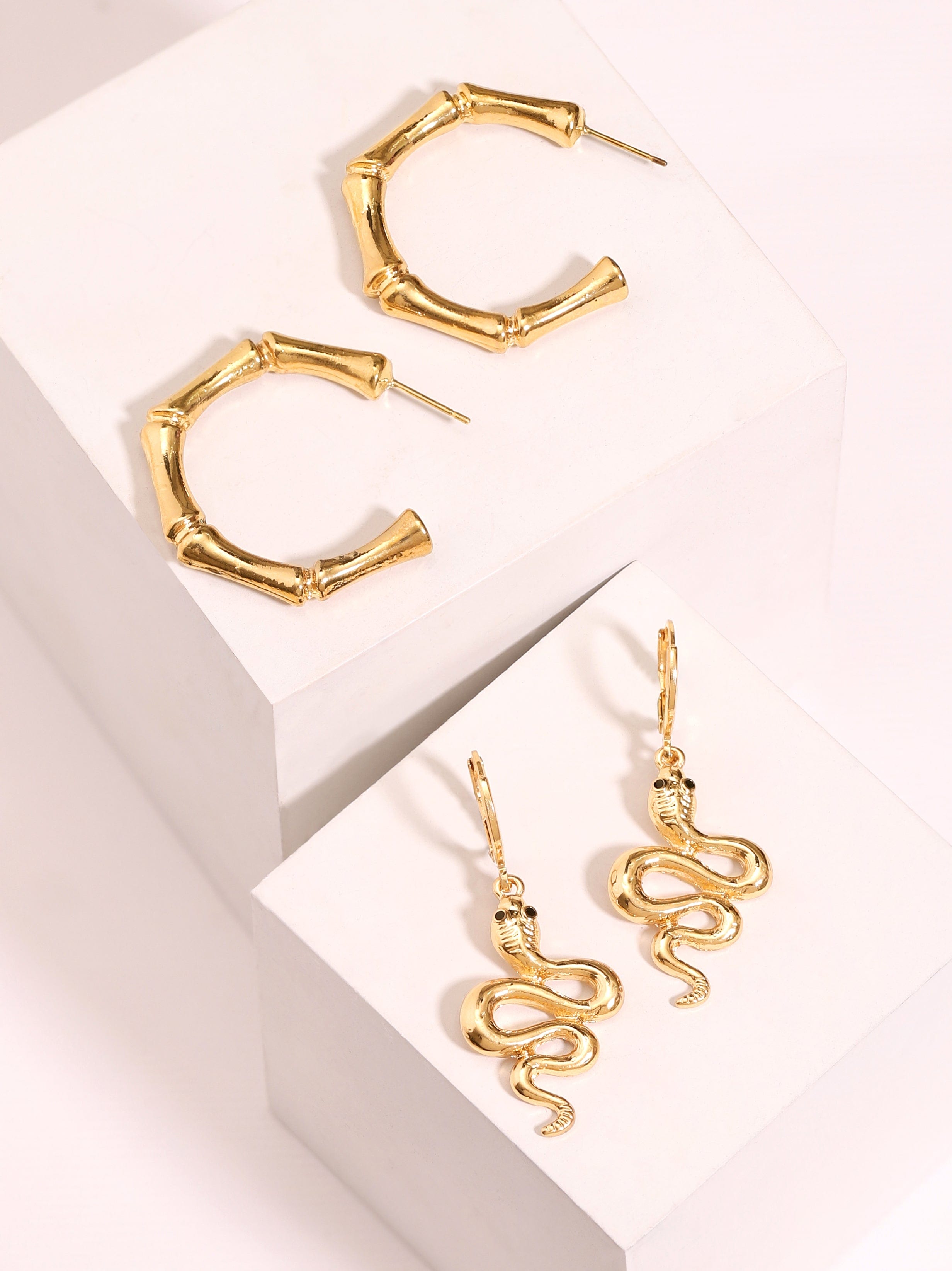 Rubans Voguish A Set of 2 Gold Toned Classic Earring