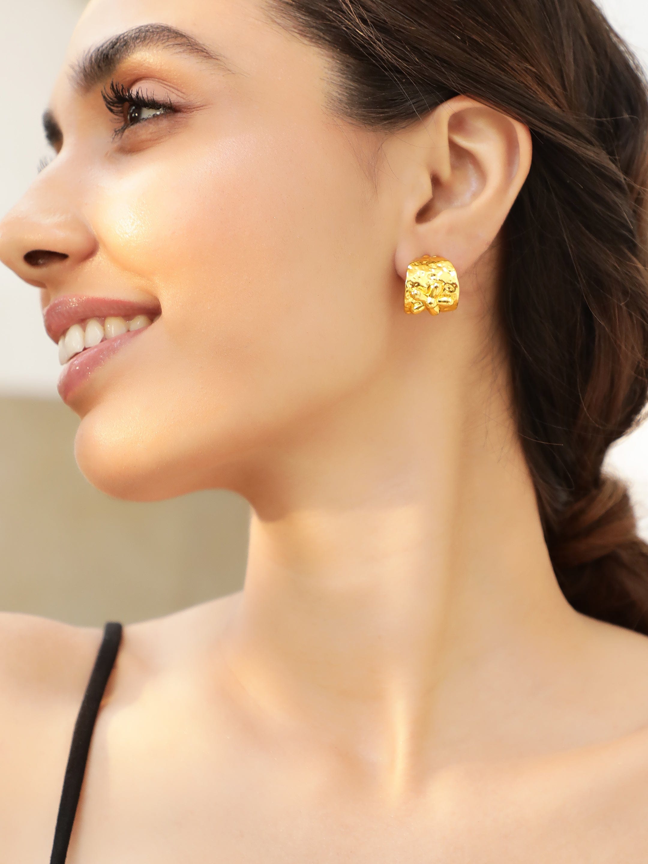 RUBANS Voguish Gold-Plated Circular Floral Design Half Hoop Earrings