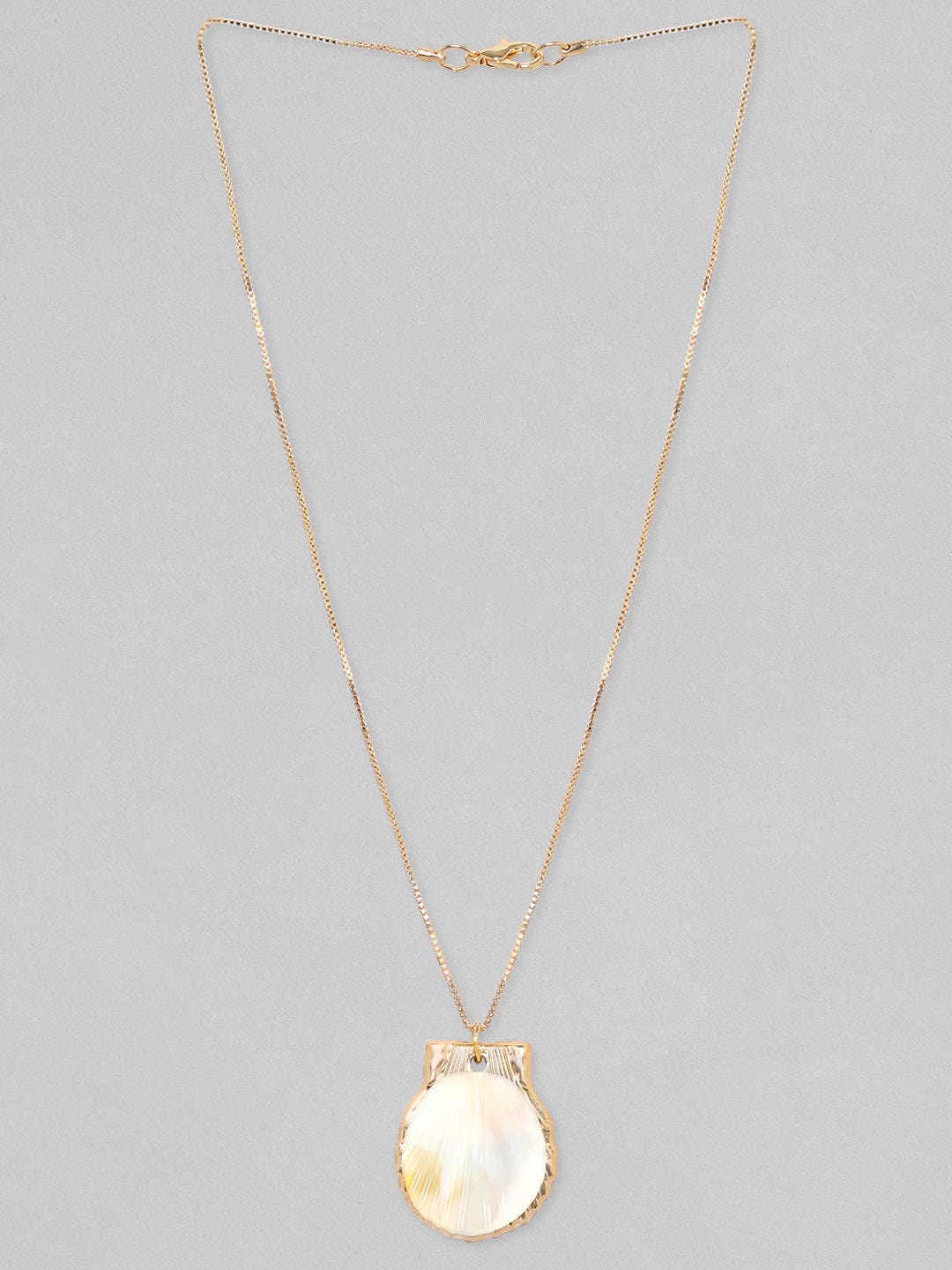 Rubans Voguish Gold-Plated Circular Shaped Pendant With Chain