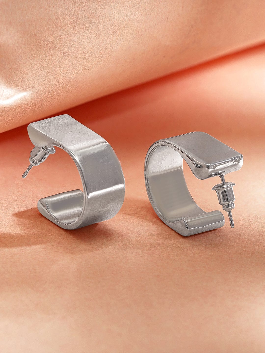 Rubans Voguish Modern Elegance Silver Plated Hoop Earrings