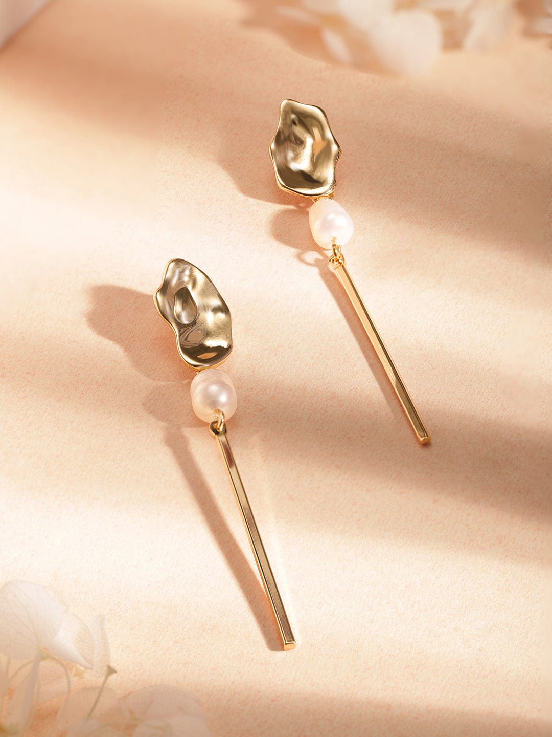Rubans Set Of 2 Gold-Plated Contemporary Earrings