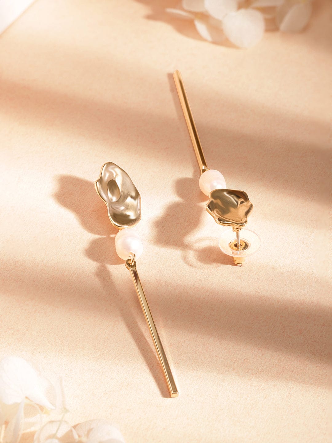 Rubans Set Of 2 Gold-Plated Contemporary Earrings